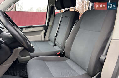 Минивэн Volkswagen Transporter 2015 в 