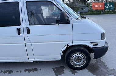 Минивэн Volkswagen Transporter 2000 в 