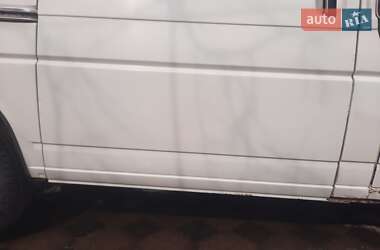 Мінівен Volkswagen Transporter 2002 в 