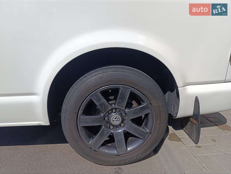 Минивэн Volkswagen Transporter 2007 в Борисполе