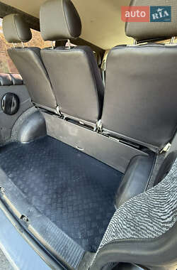 Минивэн Volkswagen Transporter 2004 в 