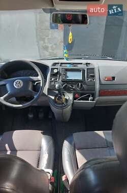 Минивэн Volkswagen Transporter 2004 в 