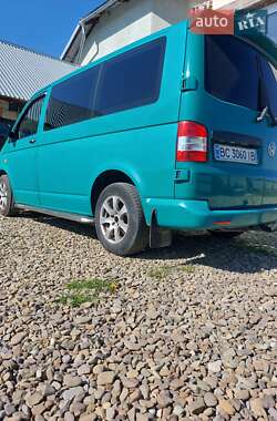 Минивэн Volkswagen Transporter 2004 в 