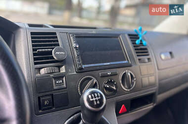 Минивэн Volkswagen Transporter 2006 в 