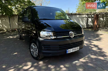 Минивэн Volkswagen Transporter 2017 в 