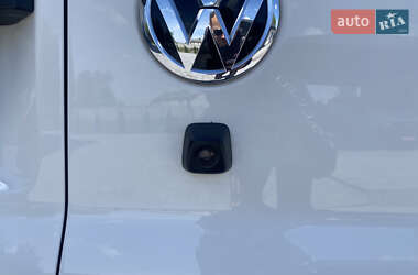 Грузовой фургон Volkswagen Transporter 2021 в 