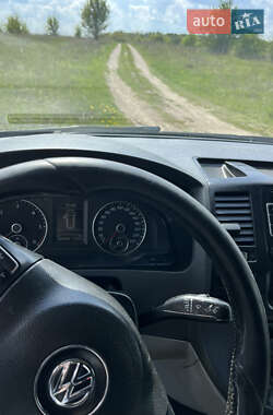 Вантажний фургон Volkswagen Transporter 2014 в 