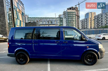 Мінівен Volkswagen Transporter 2003 в 