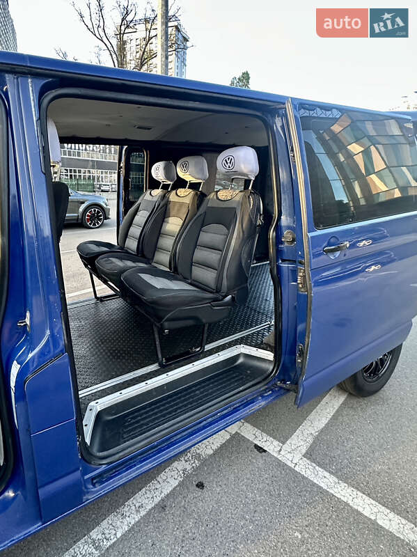 Минивэн Volkswagen Transporter 2003 в Киеве