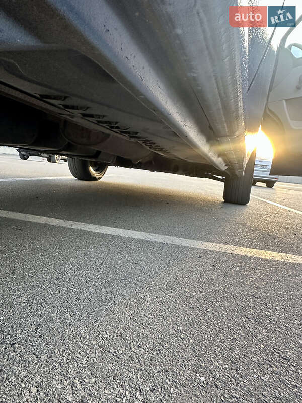 Минивэн Volkswagen Transporter 2003 в Киеве