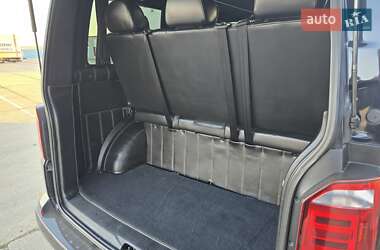 Мінівен Volkswagen Transporter 2017 в 
