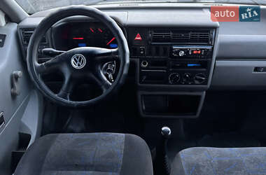 Минивэн Volkswagen Transporter 2002 в 