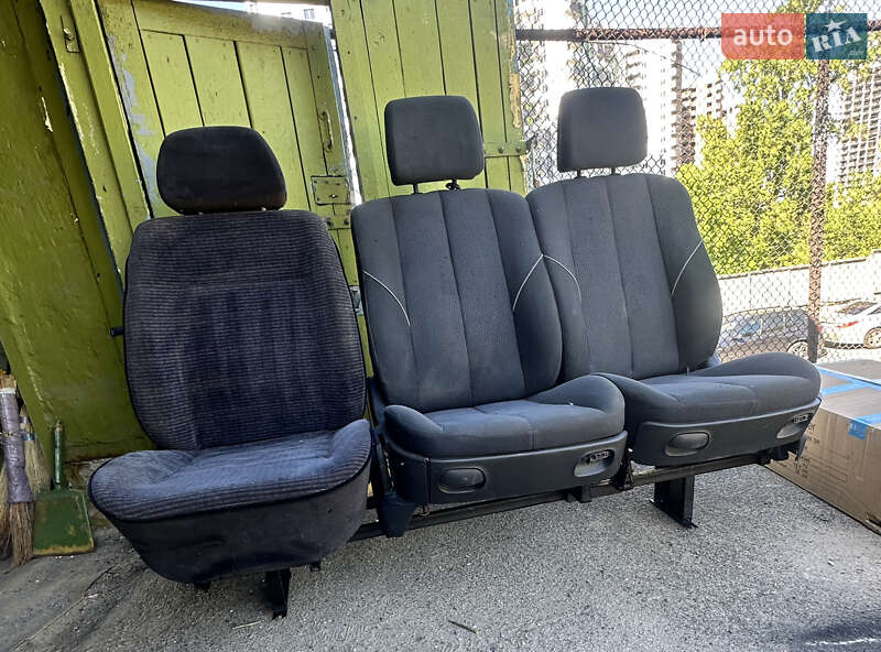 Минивэн Volkswagen Transporter 2003 в Киеве