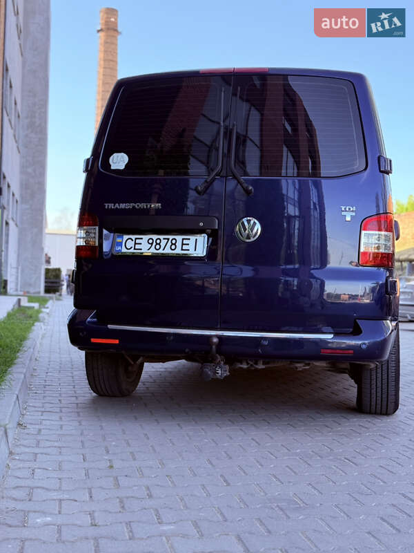 Минивэн Volkswagen Transporter 2009 в Черновцах