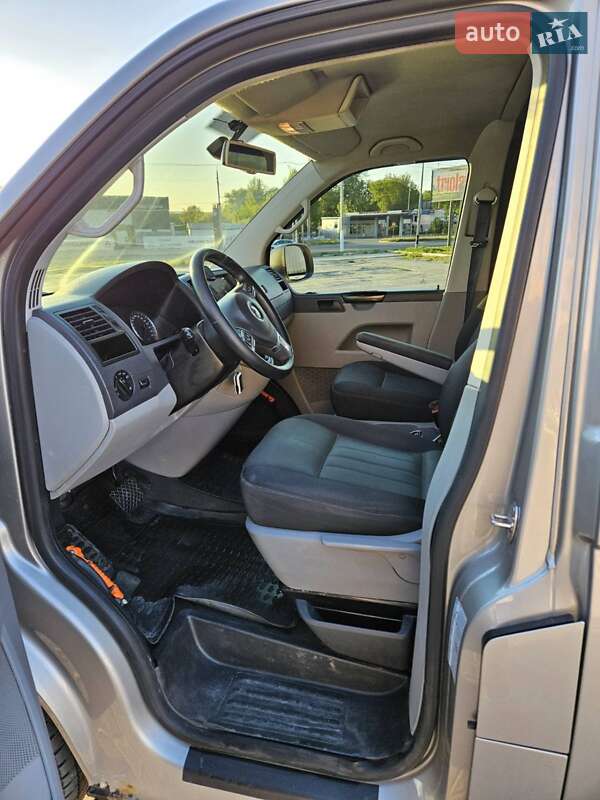 Минивэн Volkswagen Transporter 2011 в Харькове
