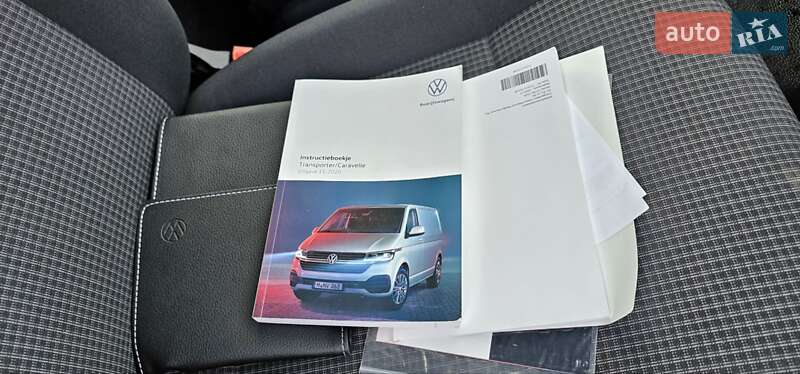 Вантажний фургон Volkswagen Transporter 2021 в Тернополі