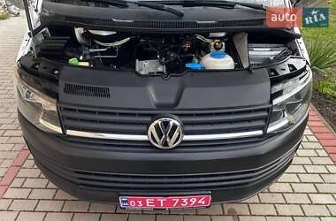 Грузовой фургон Volkswagen Transporter 2017 в 