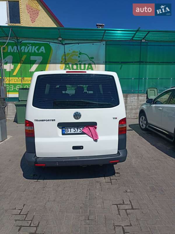 Мінівен Volkswagen Transporter 2006 в Миколаєві