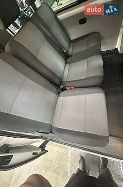 Минивэн Volkswagen Transporter 2018 в 