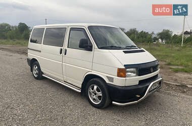 Мінівен Volkswagen Transporter 2001 в 