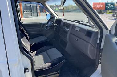 Минивэн Volkswagen Transporter 2002 в 