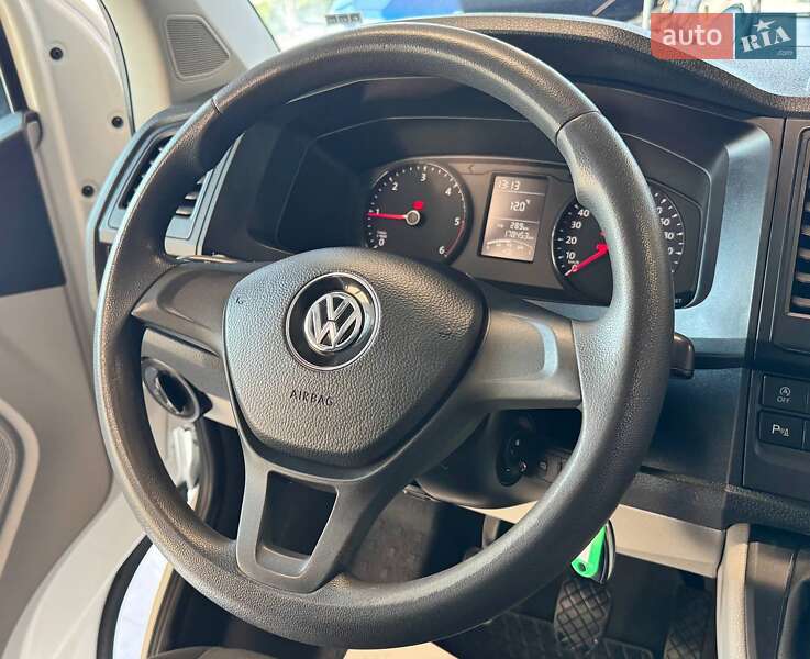 Вантажний фургон Volkswagen Transporter 2018 в Львові