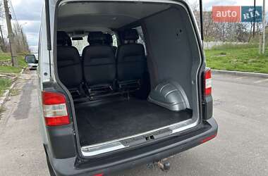 Грузопассажирский фургон Volkswagen Transporter 2015 в 