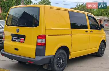 Вантажний фургон Volkswagen Transporter 2011 в 
