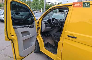 Вантажний фургон Volkswagen Transporter 2011 в 