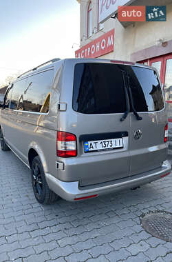 Мінівен Volkswagen Transporter 2012 в 