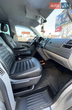 Мінівен Volkswagen Transporter 2012 в 