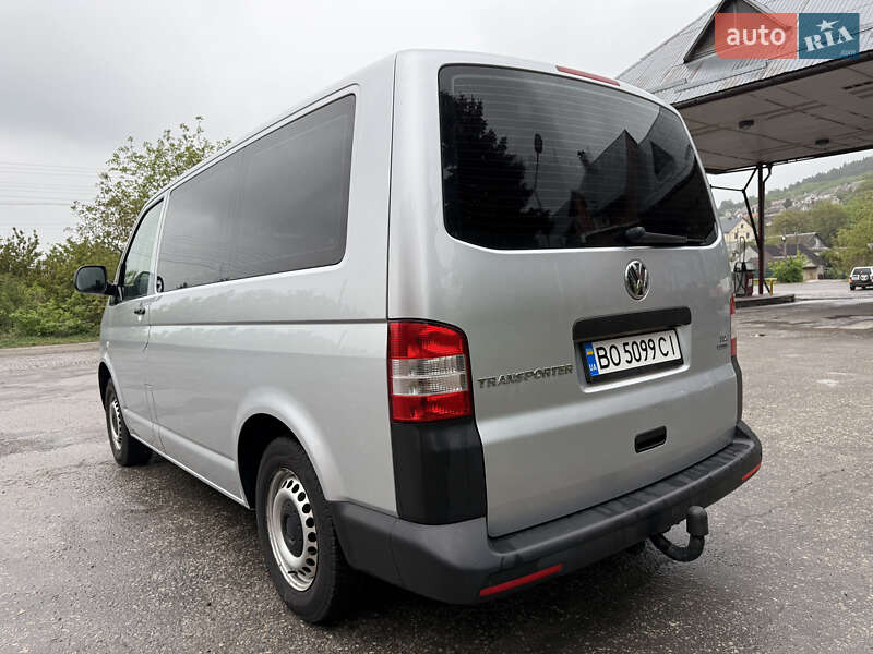 Мінівен Volkswagen Transporter 2016 в Кременці