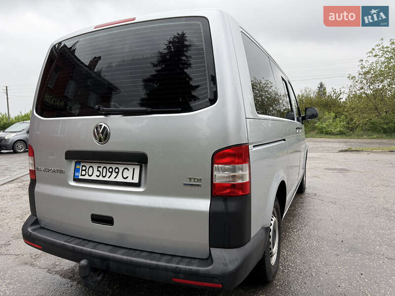 Мінівен Volkswagen Transporter 2016 в Кременці
