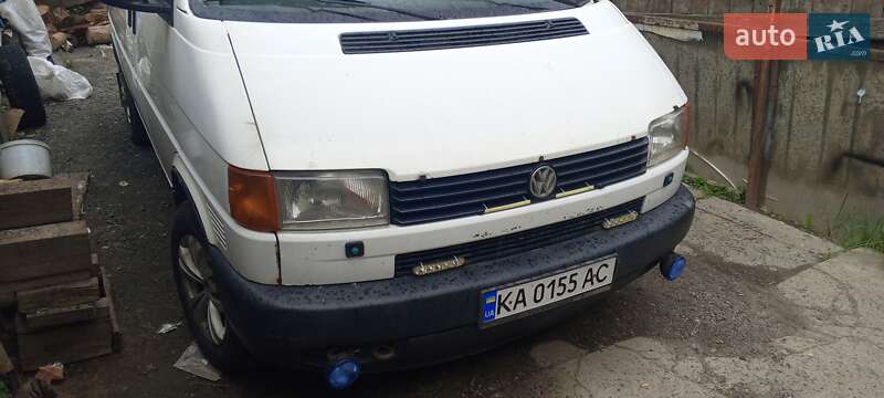 Минивэн Volkswagen Transporter 2000 в Киеве