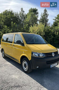 Минивэн Volkswagen Transporter 2013 в 