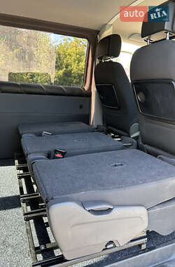 Минивэн Volkswagen Transporter 2013 в 