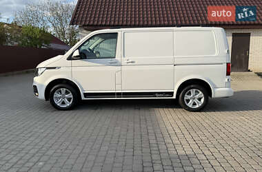 Грузовой фургон Volkswagen Transporter 2020 в 