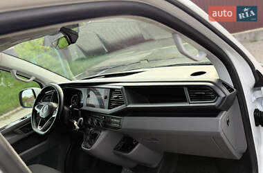 Грузовой фургон Volkswagen Transporter 2020 в 