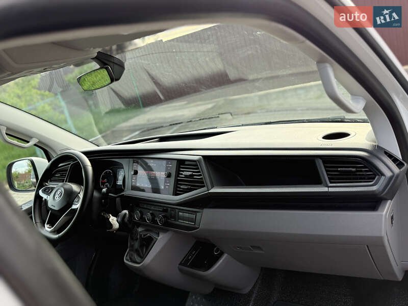 Вантажний фургон Volkswagen Transporter 2020 в Києві
