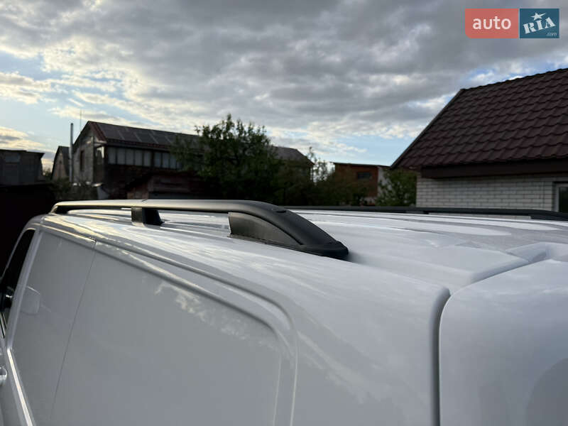 Вантажний фургон Volkswagen Transporter 2020 в Києві