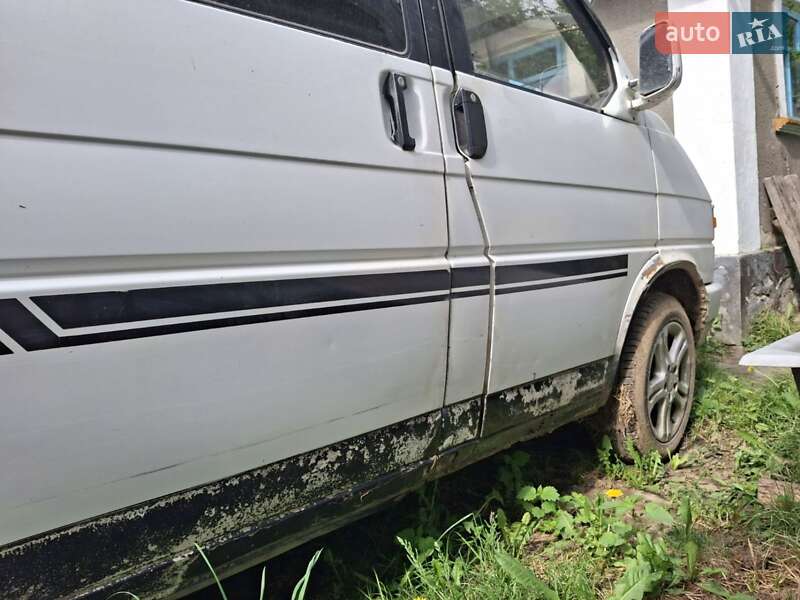 Минивэн Volkswagen Transporter 1991 в Дунаевцах