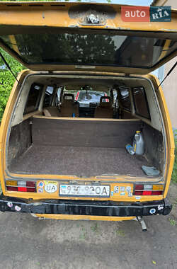 Мінівен Volkswagen Transporter 1987 в 