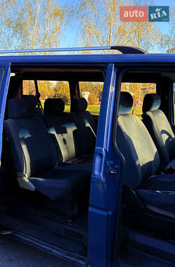 Минивэн Volkswagen Transporter 2000 в 