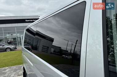 Минивэн Volkswagen Transporter 2013 в 