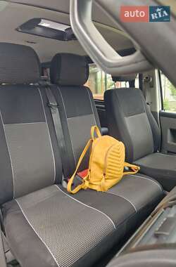 Минивэн Volkswagen Transporter 2003 в 