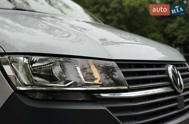 Грузовой фургон Volkswagen Transporter 2021 в 