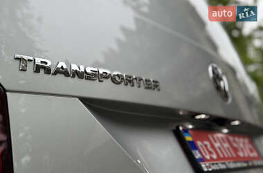 Грузовой фургон Volkswagen Transporter 2021 в 