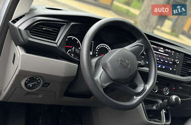 Грузовой фургон Volkswagen Transporter 2021 в 