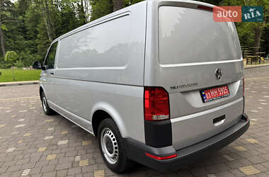 Грузовой фургон Volkswagen Transporter 2021 в 