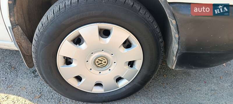 Минивэн Volkswagen Transporter 2001 в Владимире